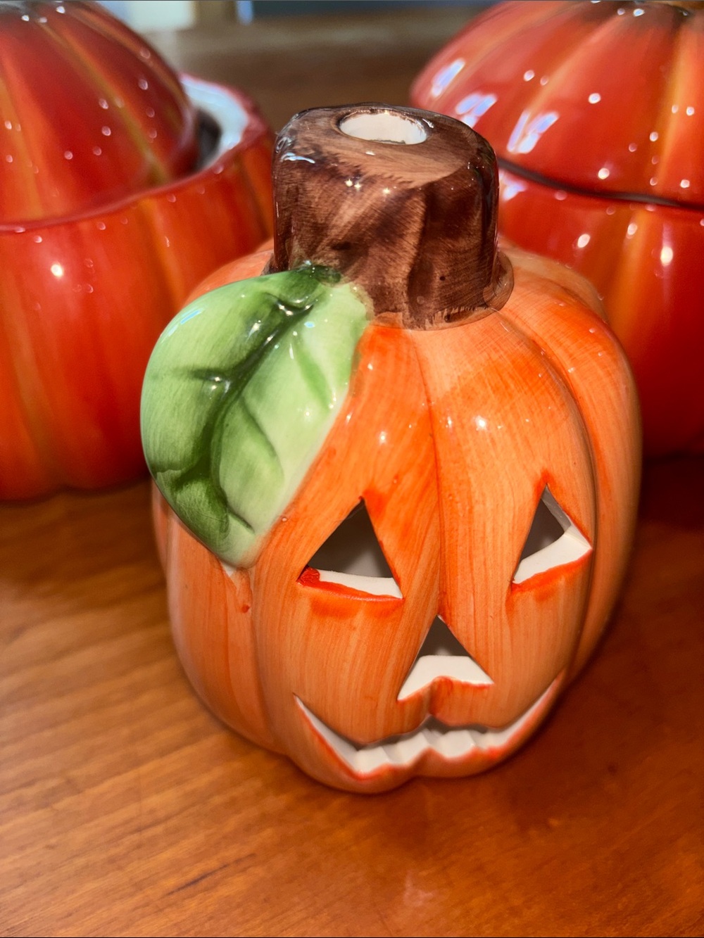 🆕 Lot of 2Ceramic Pumpkin Cookie Jars & Jack-O'-Lantern Candle Holder